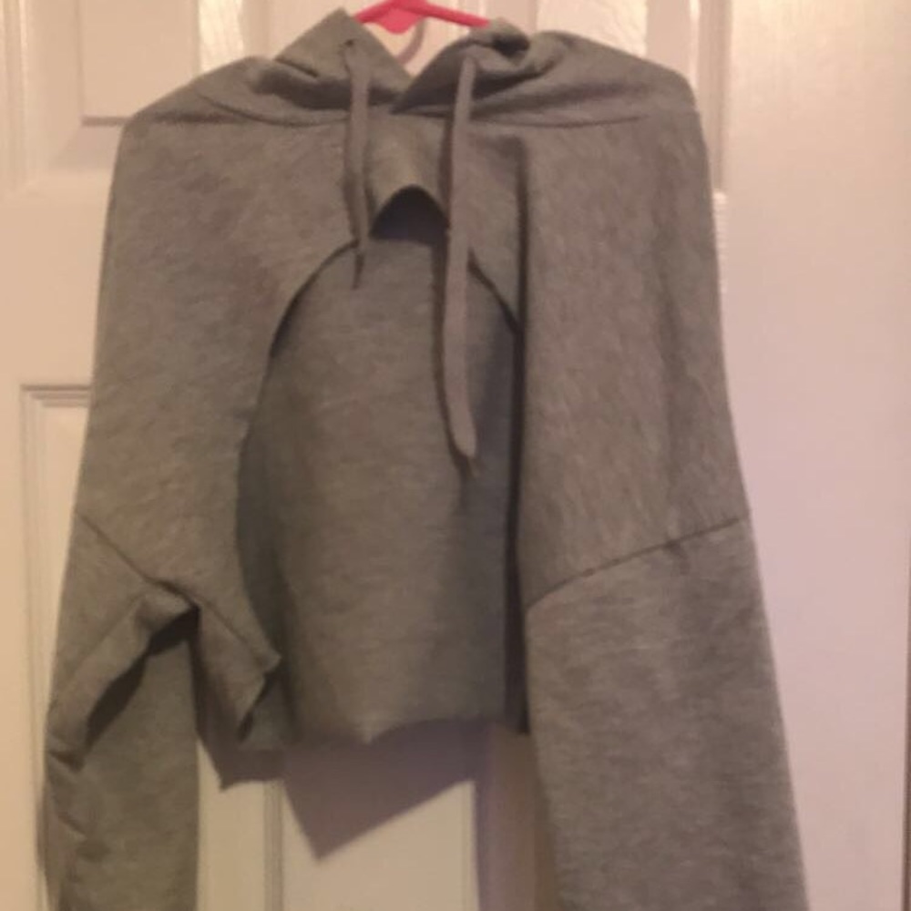 Grey cropped hoodie
